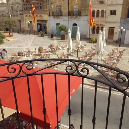 Nadar * Nadur