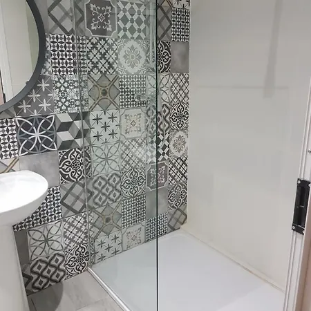 Nadar Holiday home Nadur